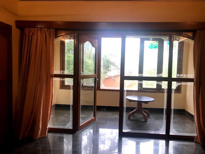 Sea Breeze Beach Resort Mamallapuram Eksteriør billede